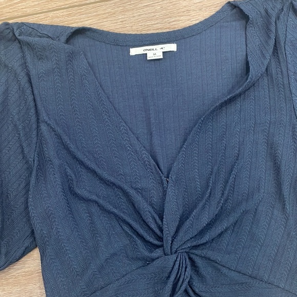 O’Neill top - size M - NEW! - Picture 2 of 4
